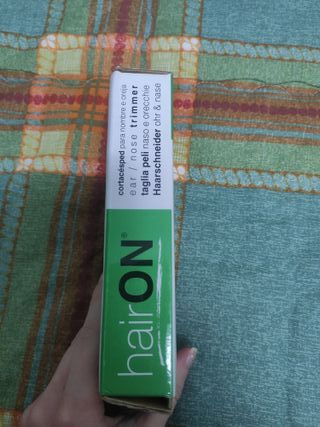 HairON taglia peli naso e orecchie