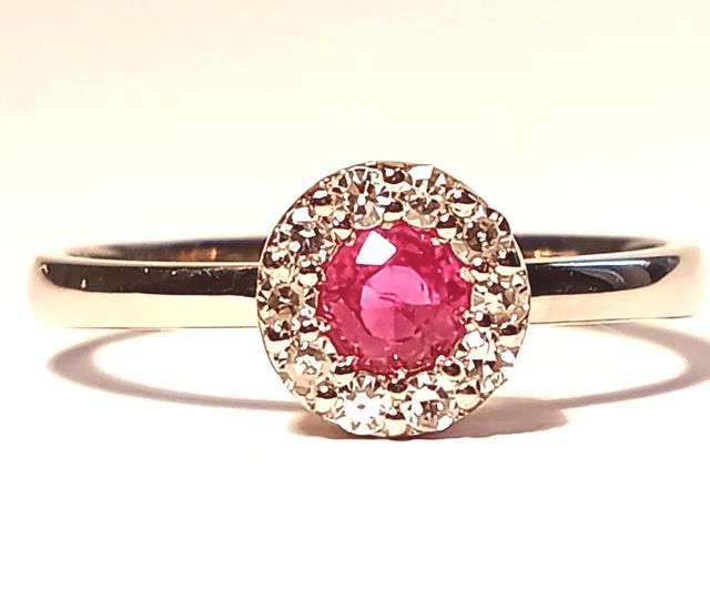 Anelli oro 18kt rubino e diamanti