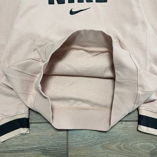 Nike Hoodie w Embroidered Graphic Y2K