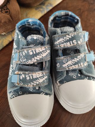 Deportivas azul y estampado n° 27