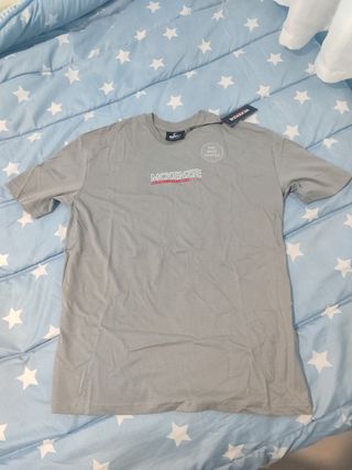 Camiseta mckencie nueva 