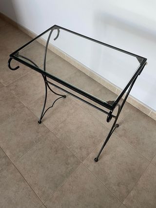 Mesita Hierro y Cristal