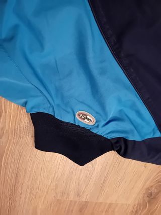 Chaqueta Adidas vintage 00s