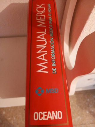 Manual Merck (Spanish Edition)