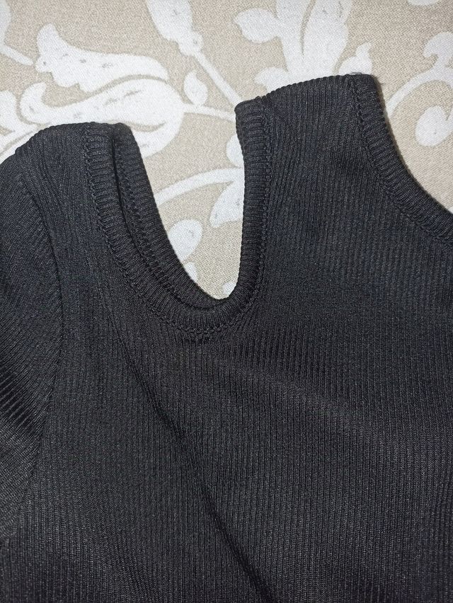 Camiseta canalé asimétrica