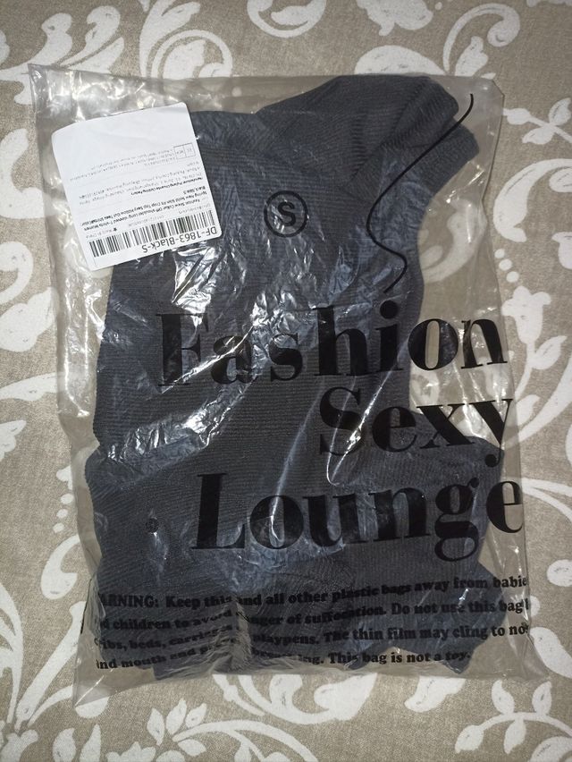 Camiseta canalé asimétrica