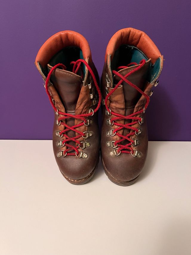 Botas Kamet n.38. Sexto grado