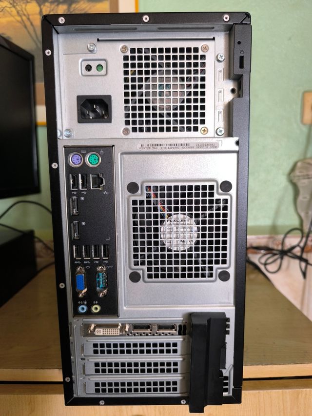 Computer professionale 24 Gb Ram. Windows 11. WIFI