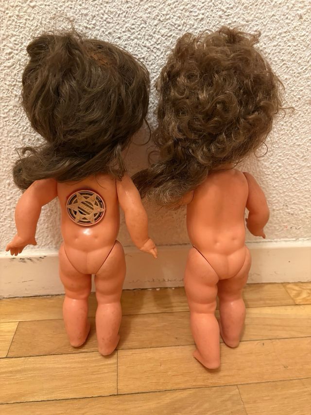 Lote de 2 antiguas muñecas