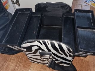 Maletin estetica o peluqueria o para cosmeticos