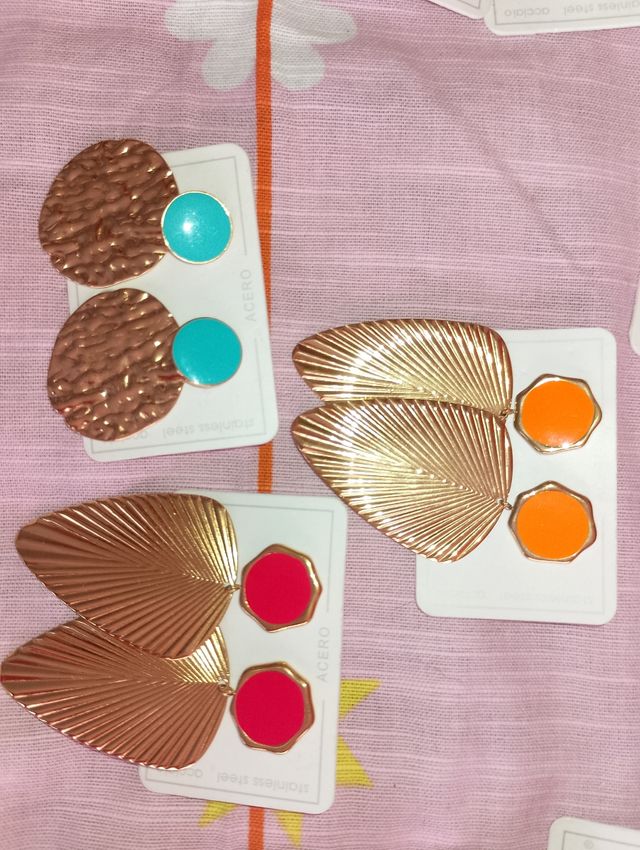 Bisutería pendientes  Colores y modelos nuevos