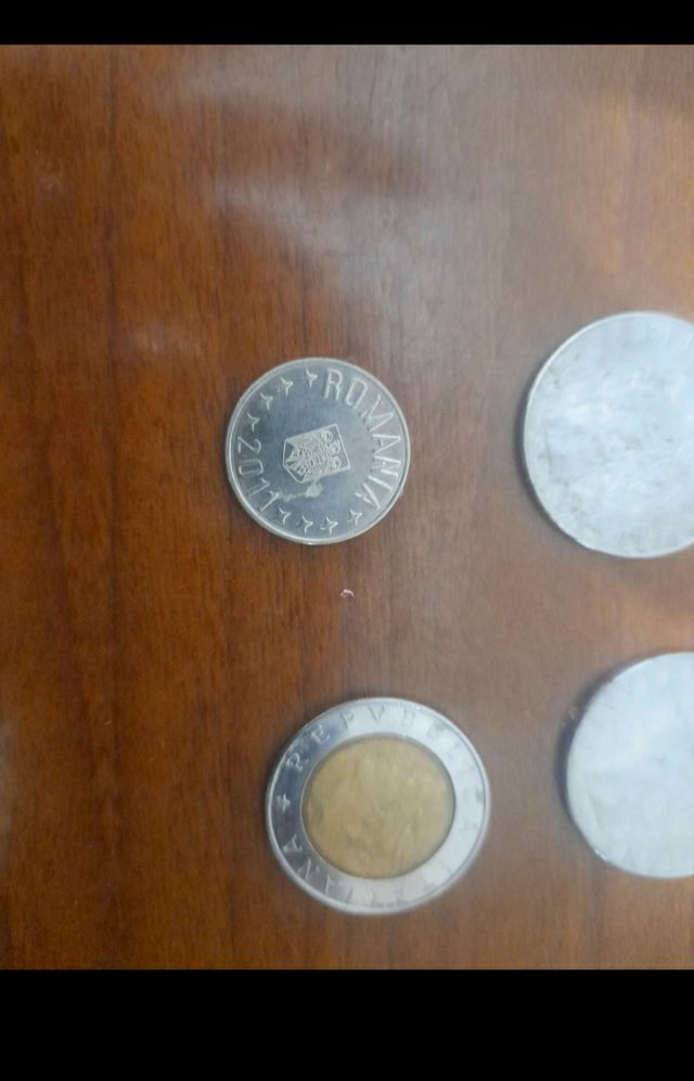 Monete Lire italiane e Romania