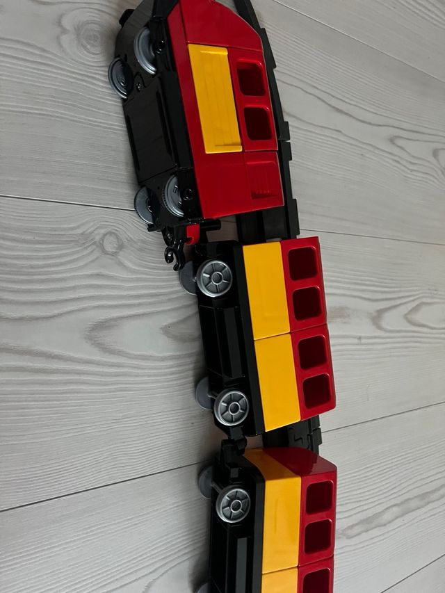 Tren Lego