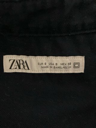 Camisa zara azul marino. Talla S