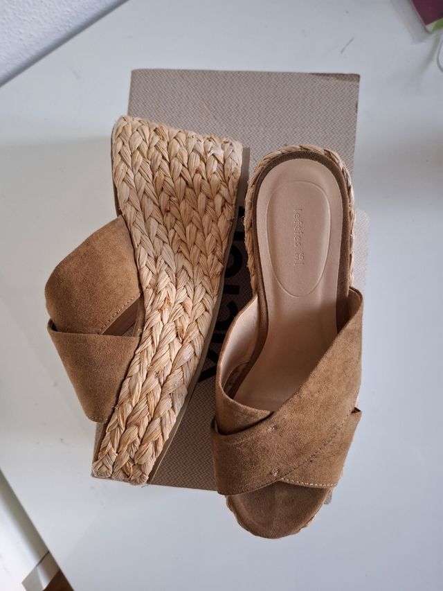 Sandalias artesanales lefties