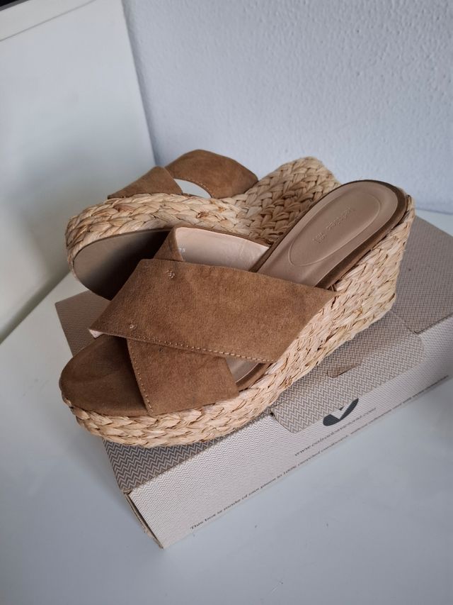 Sandalias artesanales lefties