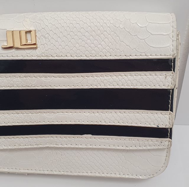 Borsetta Jlo bianca e nera