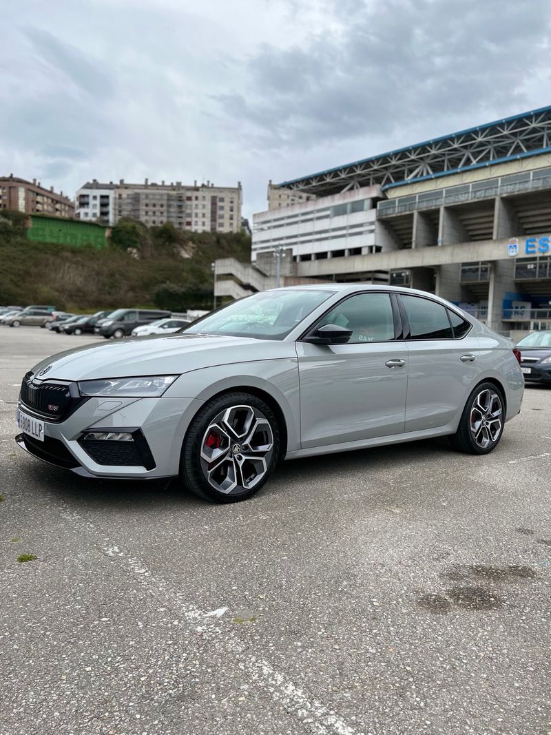 Skoda Octavia 2021 - foto 1