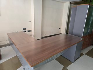 Mesa oficina en L