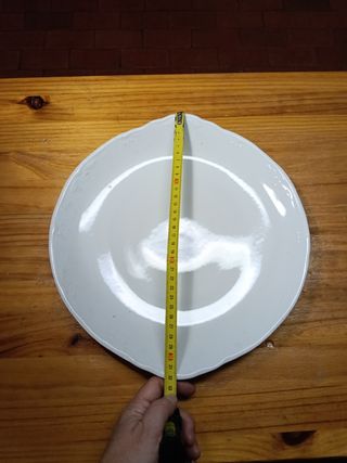3 Fuentes de porcelana Bidasoa.