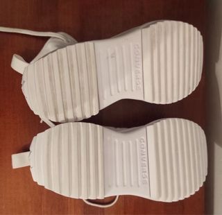 Converse run star hike white 