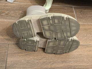 Botines beige Bershka