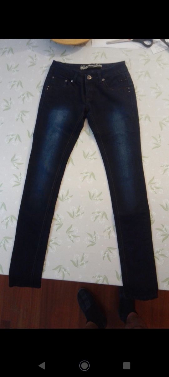 Pantaloni blu VAQUERO per ragazze 34, segni di usura, estetici