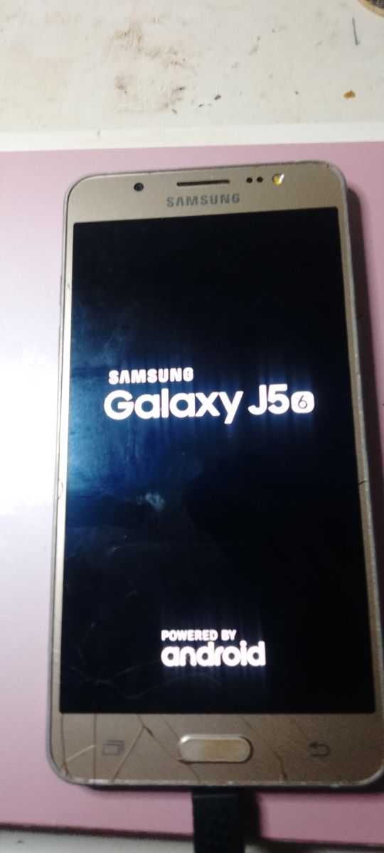 Samsung Galaxy J5