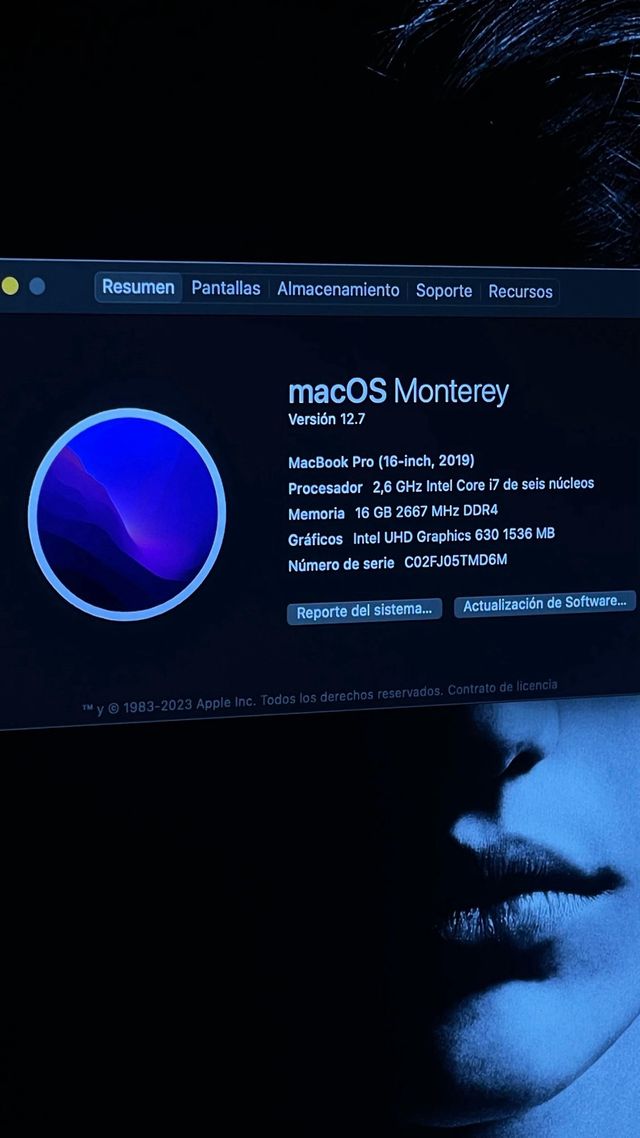 MACBOOK PRO 16”  i7