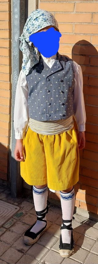 Traje de fallero regalo alpargatas