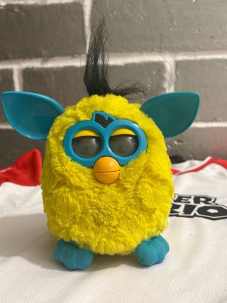 Lote de dos furbys