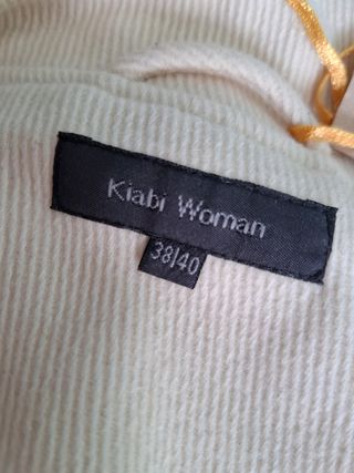 Abrigo paño crema talla M 