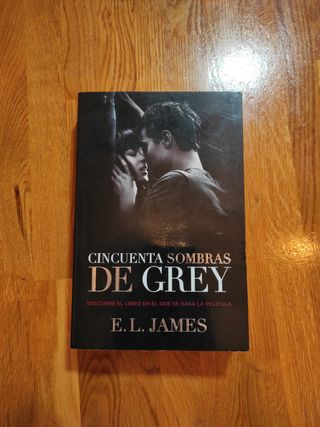 CINCUENTA SOMBRAS DE GREY