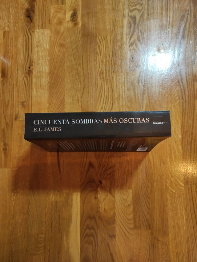 Cincuenta sombras más oscuras (Cincuenta sombras 2)