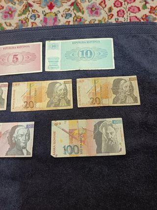 SLOVENIA LOTTO DI N. 10 BANCONOTE 10 condizioni co