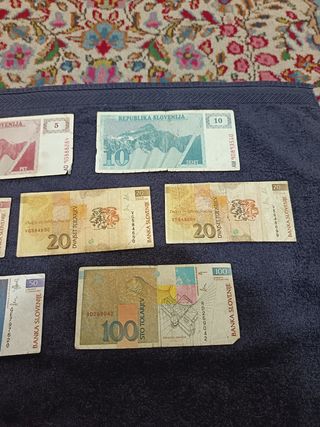 SLOVENIA LOTTO DI N. 10 BANCONOTE 10 condizioni co