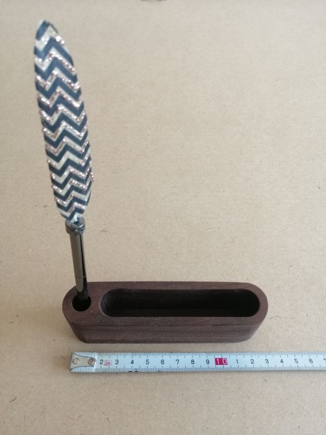 Soporte boli madera y boli pluma