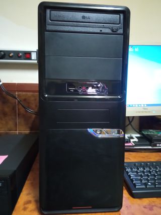Pc - i5 7400 - 16 Gb DDR4 2400 - RX 570 8 Gb