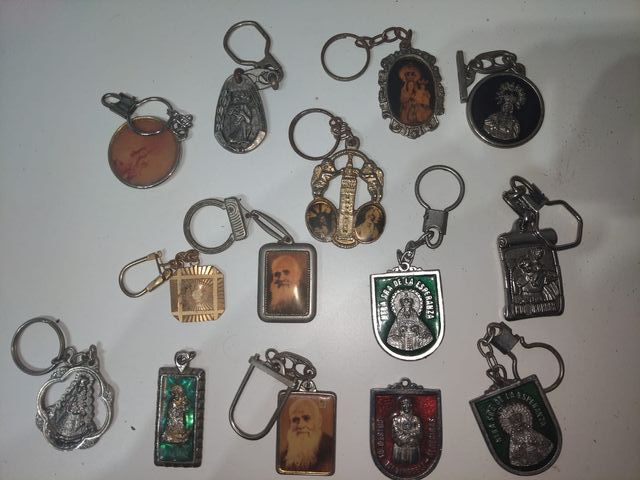 Coleção de 253 porta-chaves