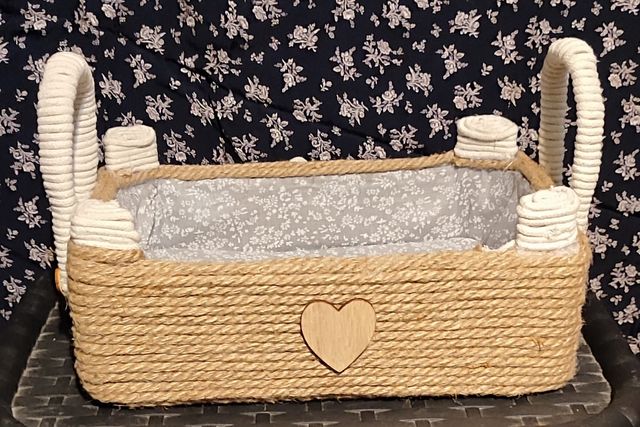 Cajas y cestas decorativas artesanales