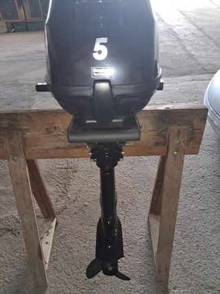 Neumática COBRA 2,49m + Motor TOHATSU 5CV 