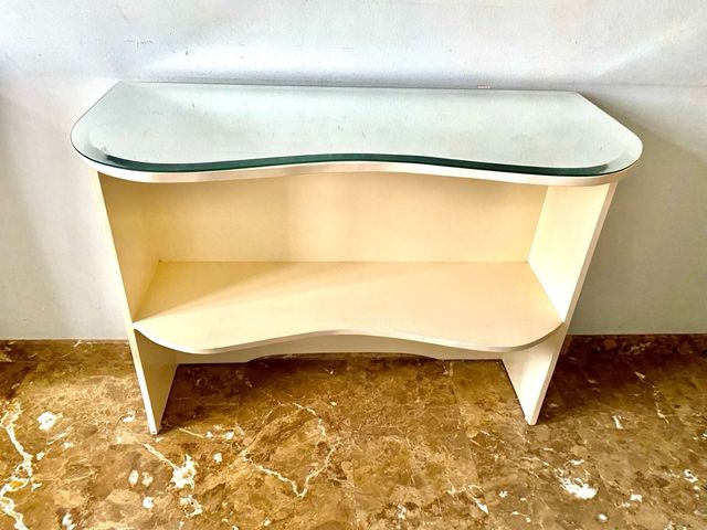 estanteria blanca de diseño