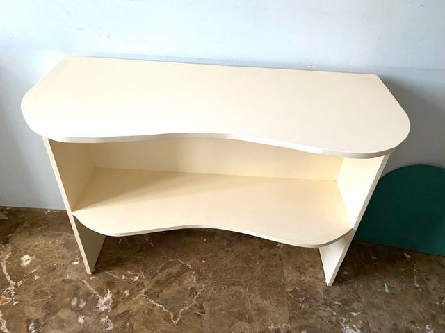 estanteria blanca de diseño