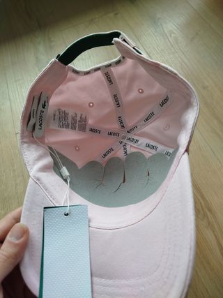 Gorra Rosa Lacoste Nueva a estrenar con etiqueta