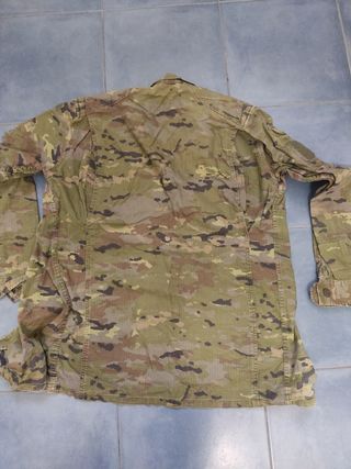Traje militar mimeta pizselado 1L