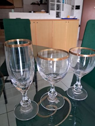 Bicchieri in cristallo, rifinito oro