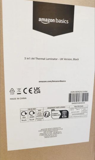 Plastificadora A4 y adaptador UK a UE