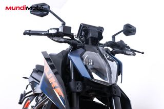 RENTING KTM 125 DUKE