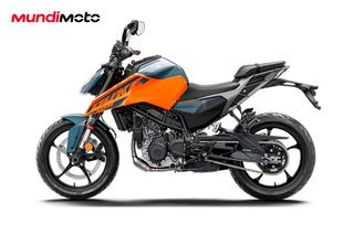 RENTING KTM 125 DUKE
