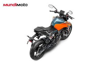 RENTING KTM 125 DUKE